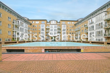 3 bed flat, St. Davids Square, Isle of Dogs, London, E143WB - Image 1