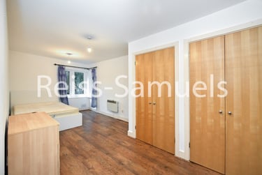 3 bed flat, St. Davids Square, Isle of Dogs, London, E143WB - Image 11