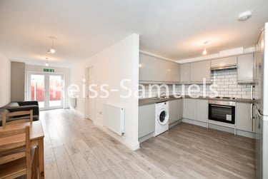 6 bed house, Lockesfield Place, Isle of Dogs, London, E143AH - Image 2