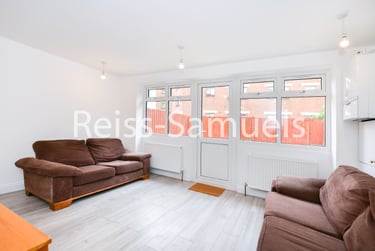 6 bed house, Ferry Street, Isle of Dogs, London, E143DT - Image 1