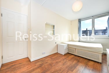 4 bed flat, Bath Terrace, Elephant & Castle, London, SE16QE - Image 2