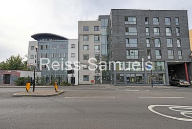 1 bed flat, Baltic Place, Haggerston, London, N15AQ - Image 1