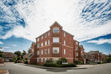 1 bed flat, Telegraph Place, Isle of Dogs, London, E149XD - Image 1