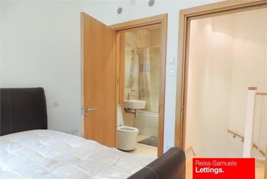 1 bed house, Westferry Road, Isle of Dogs, London, E143RS - Image 5