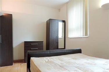 1 bed house, Westferry Road, Isle of Dogs, London, E143RS - Image 6