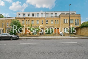 1 bed house, Westferry Road, Isle of Dogs, London, E143RS - Image 8
