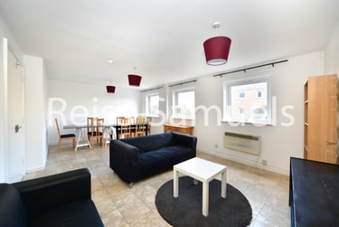 7 bed house, Cyclops Mews, Isle of Dogs, London, E143UA - Image 2