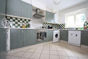 4 bed house, Ferry Street, Isle of Dogs, London, E143DT - Image 5
