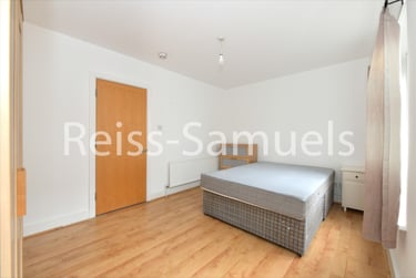 5 bed house, Ferry Street, Isle of Dogs, London, E143DT - Image 9