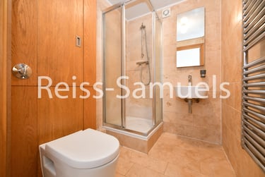 3 bed flat, Westferry Road, Isle of Dogs, London, E143RS - Image 12