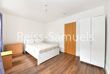 5 bed house, Ferry Street, Isle of Dogs, London, E143DT - Image 12