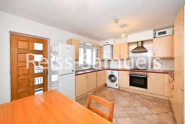 6 bed house, St. Davids Square, Isle of Dogs, London, E143WA - Image 7