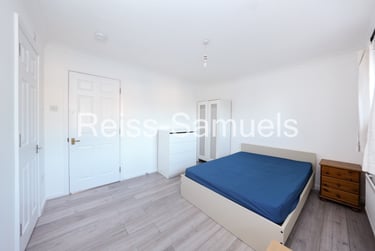 5 bed house, Barnfield Place, Isle of Dogs, London, E149YB - Image 9