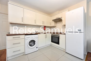 4 bed house, Lorrimore Road, Kennington, London, SE173NA - Image 2