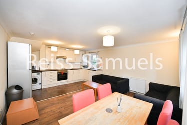 5 bed house, Lockesfield Place, Isle of Dogs, London, E143AH - Image 3
