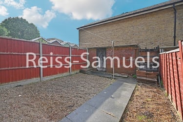 4 bed flat, Forsyth Gardens, Kennington, London, SE173NE - Image 4
