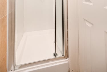 4 bed flat, Forsyth Gardens, Kennington, London, SE173NE - Image 14