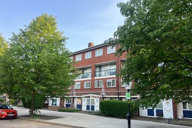 4 bed flat, Cooks Road, Kennington, London, SE173NG - Image 1