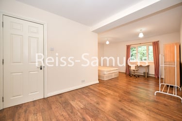 6 bed house, Ambassador Square, Isle of Dogs, London, E149UX - Image 11