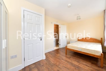 4 bed flat, Seyssel Street, Isle of Dogs, London, E143EH - Image 10