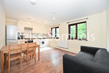 4 bed house, Oxley Close, Bermondsey, London, SE15HN - Image 3