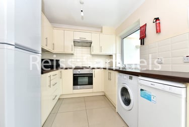 5 bed house, Barnfield Place, Isle of Dogs, London, E149YA - Image 5