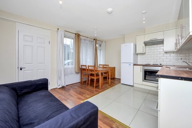 4 bed flat, Forsyth Gardens, Kennington, London, SE173NE - Image 4