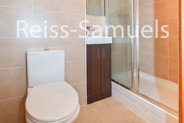1 bed flat, Westferry Road, Isle of Dogs, London, E143RS - Image 9