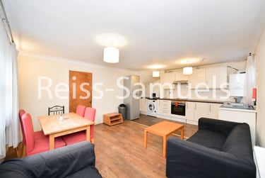 5 bed house, Lockesfield Place, Isle of Dogs, London, E143AH - Image 4