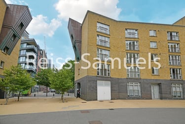 3 bed flat, Westferry Road, Canary Wharf, London, E148LU - Image 12