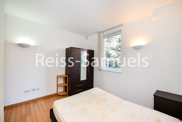 1 bed flat, Westferry Road, Isle of Dogs, London, E143RS - Image 14