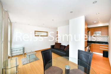 1 bed flat, Westferry Road, Isle of Dogs, London, E143RS - Image 3