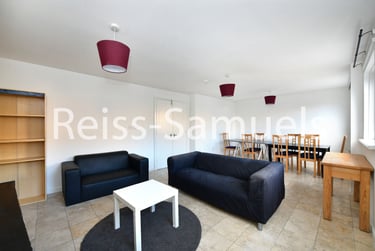 7 bed house, Cyclops Mews, Isle of Dogs, London, E143UA - Image 4