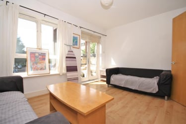 4 bed house, Ferry Street, Isle of Dogs, London, E143DT - Image 8