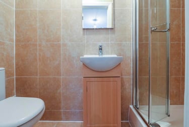 4 bed flat, Heath Road, Twickenham, London, TW14BW - Image 4