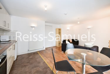 3 bed flat, Westferry Road, Canary Wharf, London, E148LU - Image 6