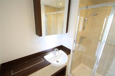 3 bed flat, Needleman Street, Surrey Quays, London, SE167AW - Image 5