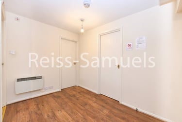 3 bed flat, Ambassador Square, Isle of Dogs, London, E149UX - Image 6