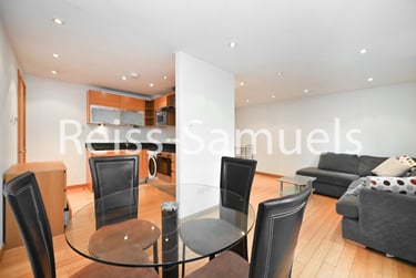 1 bed flat, Westferry Road, Isle of Dogs, London, E143RS - Image 5