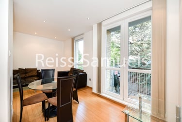 1 bed flat, Westferry Road, Isle of Dogs, London, E143RS - Image 7