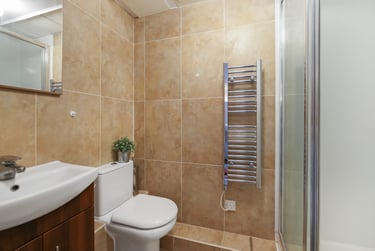 3 bed flat, Westferry Road, Canary Wharf, London, E148LU - Image 8