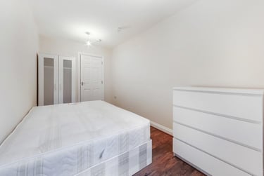 4 bed flat, Heath Road, Twickenham, London, TW14BW - Image 6