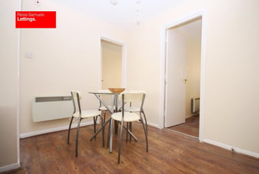 3 bed flat, Ambassador Square, Isle of Dogs, London, E149UX - Image 7