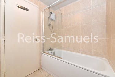 1 bed flat, Ambassador Square, Isle of Dogs, London, E149UX - Image 11