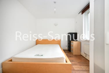 3 bed flat, Westferry Road, Canary Wharf, London, E148LU - Image 8