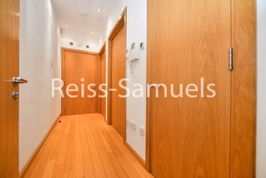 1 bed flat, Westferry Road, Isle of Dogs, London, E143RS - Image 8