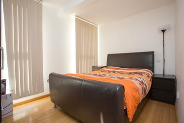 1 bed flat, Westferry Road, Isle of Dogs, London, E143RS - Image 10