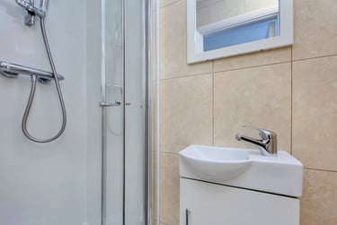 4 bed flat, Bath Terrace, Elephant & Castle, London, SE16QE - Image 12
