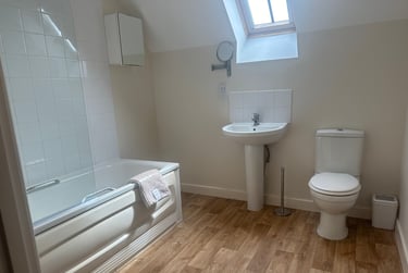 2 bed flat, Talbot Road, Winton, Bournemouth, BH92EU - Image 10