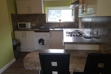 1 bed flat, Brunswick Street, Broomhall, Sheffield, S102FL - Image 1